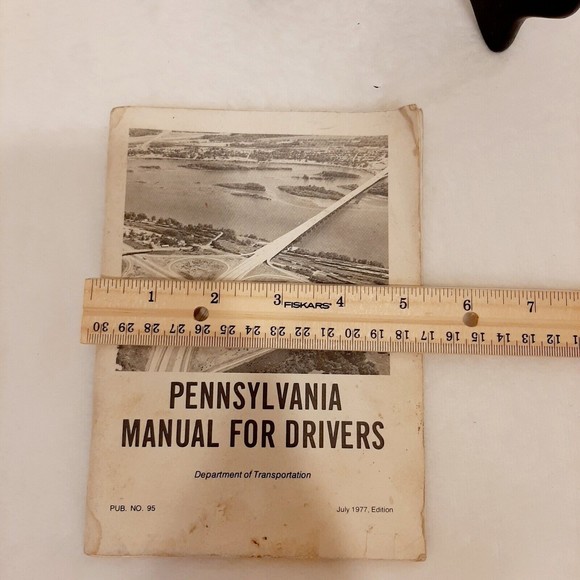 Vintage 1977 Pennsylvania Drivers Manual Ephemera DMV Drivers License Rare HTF - Picture 8 of 16